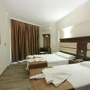 2* Otel Adler